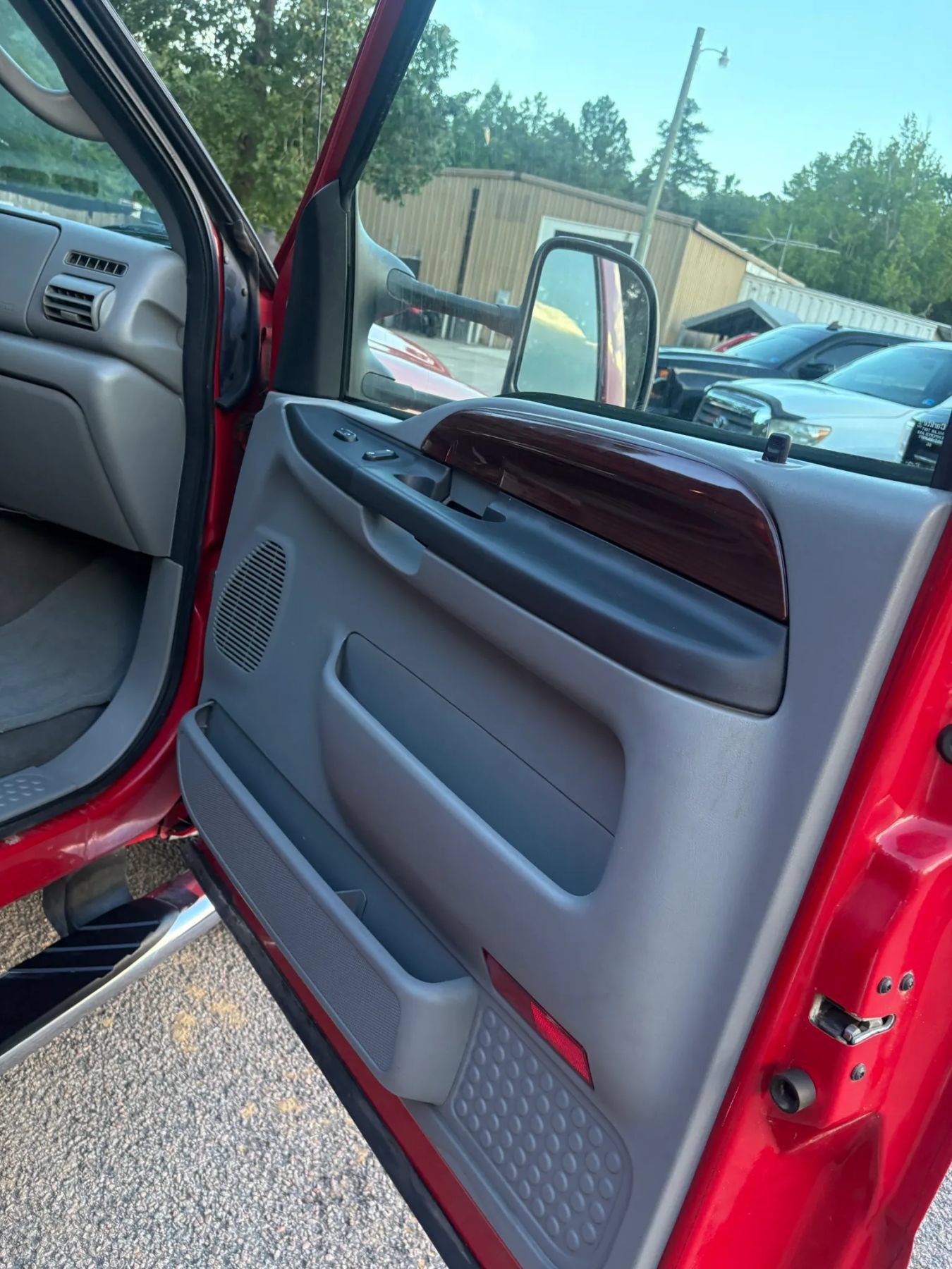 Used 2007 Ford F350 Lariat AWD/4WD image 22