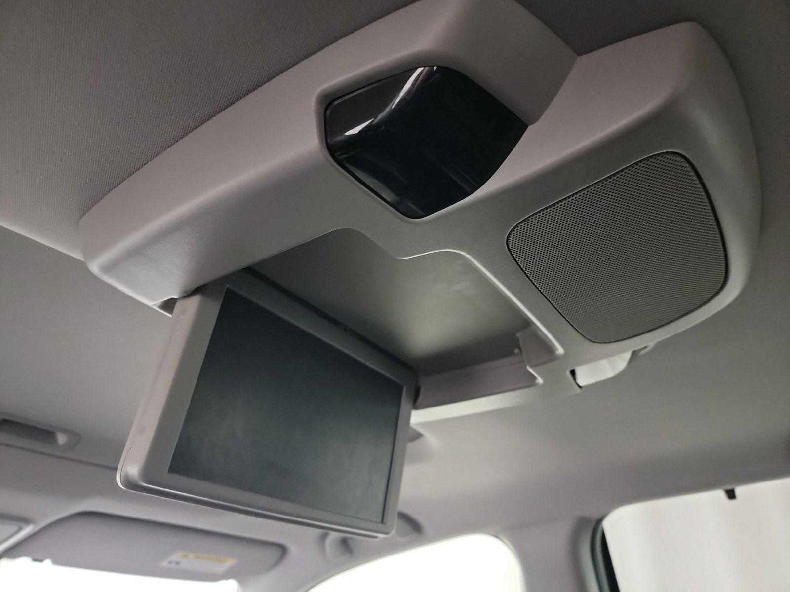 Used 2020 Honda Pilot Touring image 35