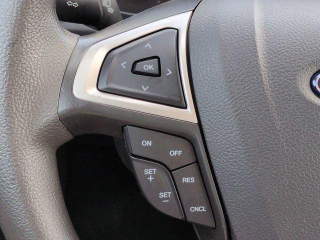 Used 2016 Ford Fusion SE FWD image 22
