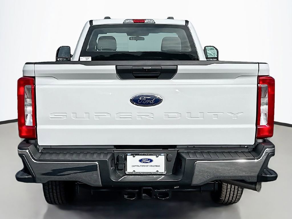 New 2026 Ford F250 XL w/ XL Chrome Package image 9