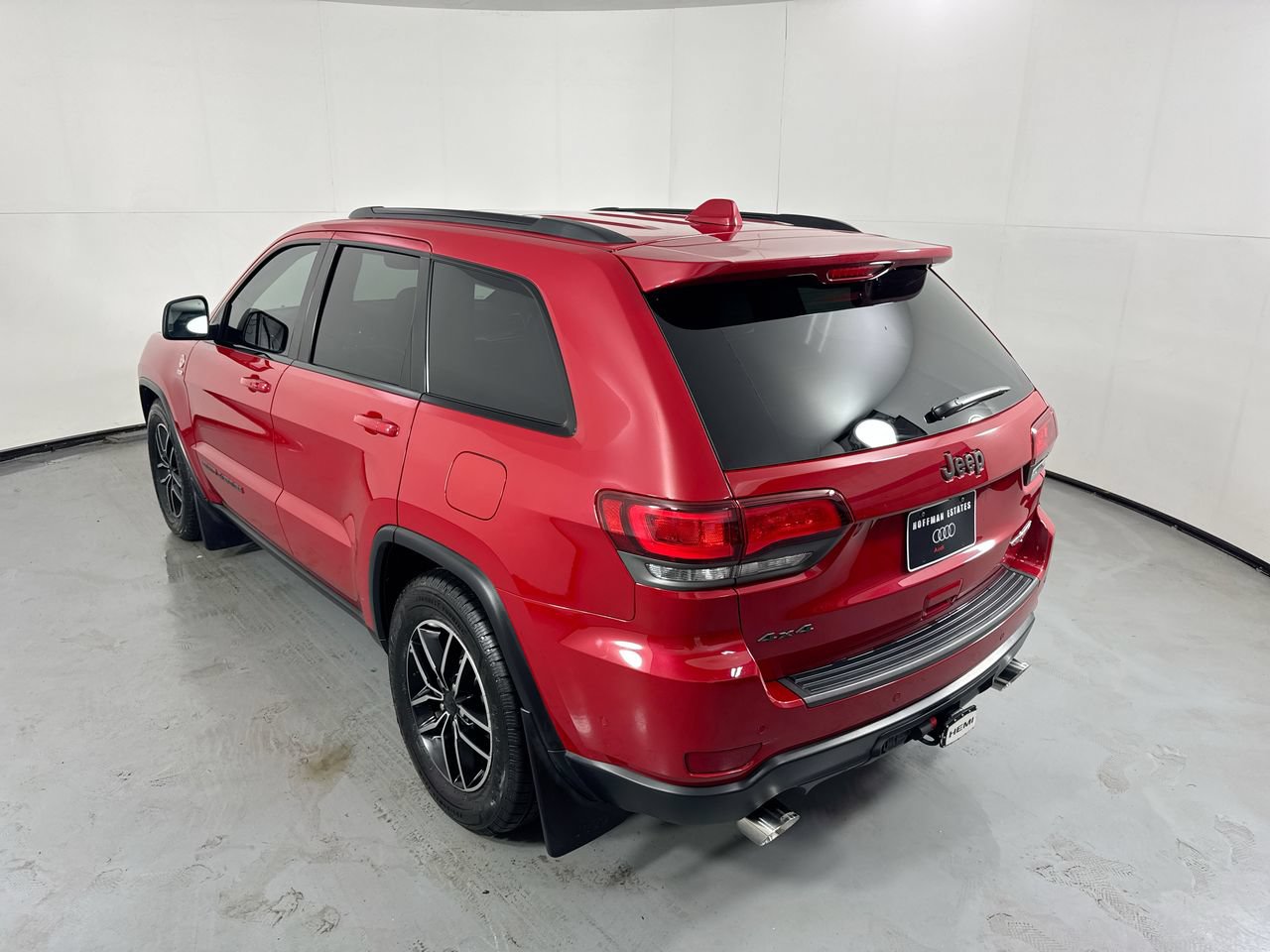 Used 2019 Jeep Grand Cherokee Trailhawk w/ Trailhawk Luxury Group AWD/4WD image 30