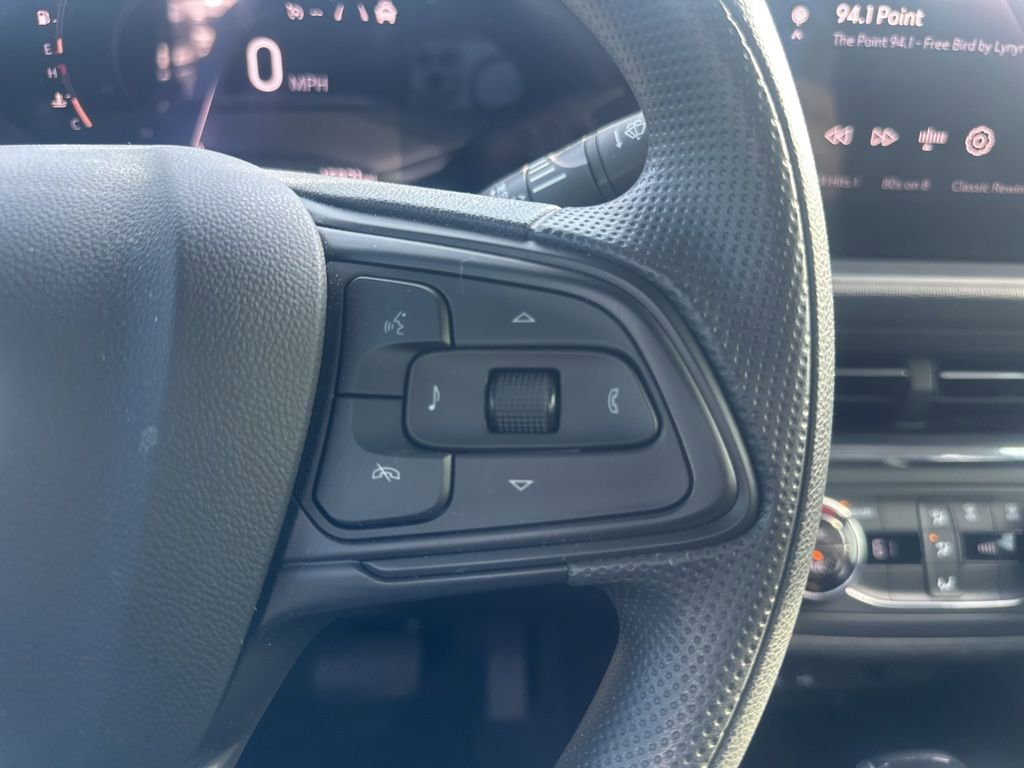 Used 2025 Buick Envista Preferred image 26