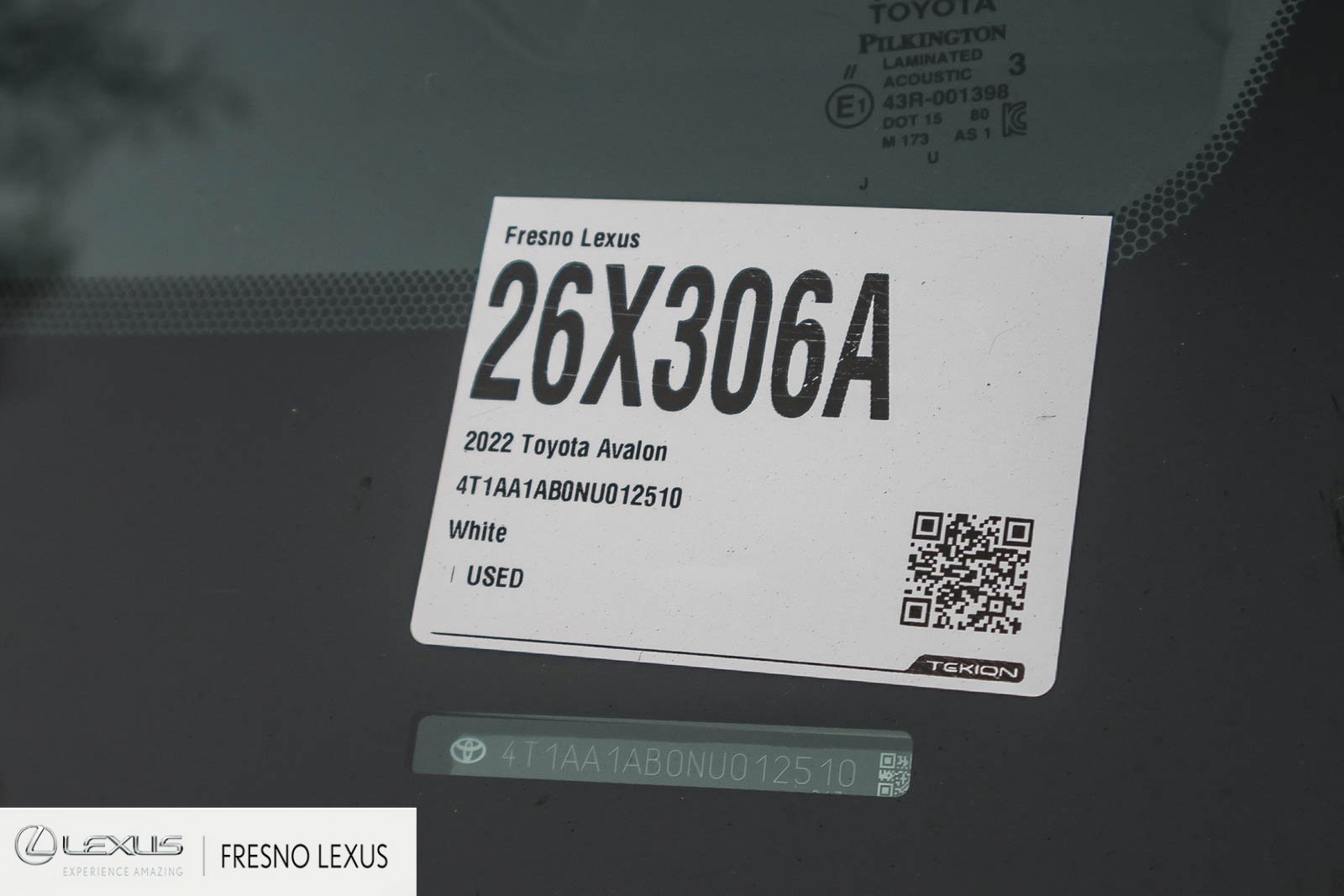 Used 2022 Toyota Avalon XLE image 26