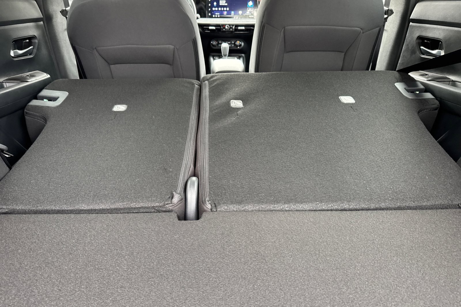 New 2026 Nissan Kicks SV w/ SV Premium Package image 12