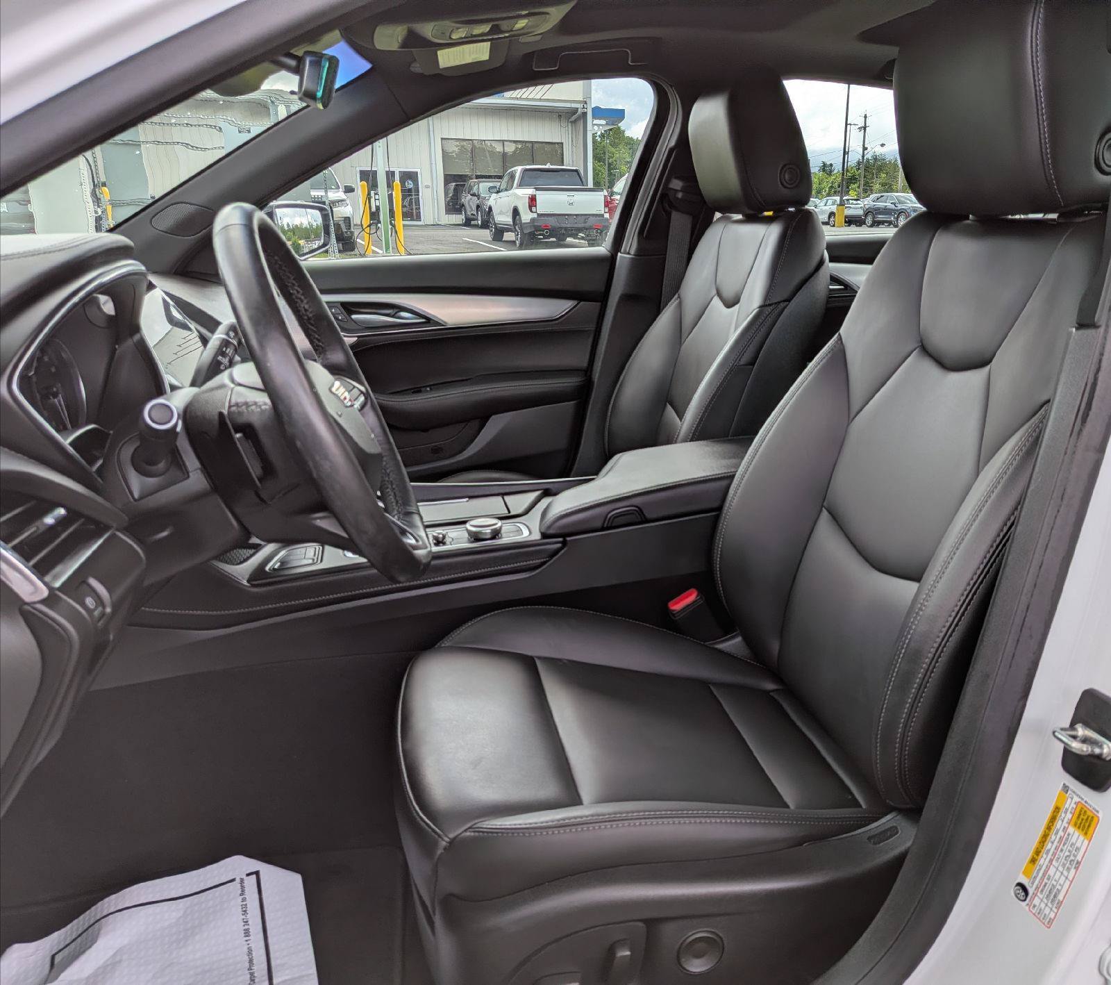 Used 2024 Cadillac CT5 Luxury w/ Sun And Sound Package AWD/4WD image 11