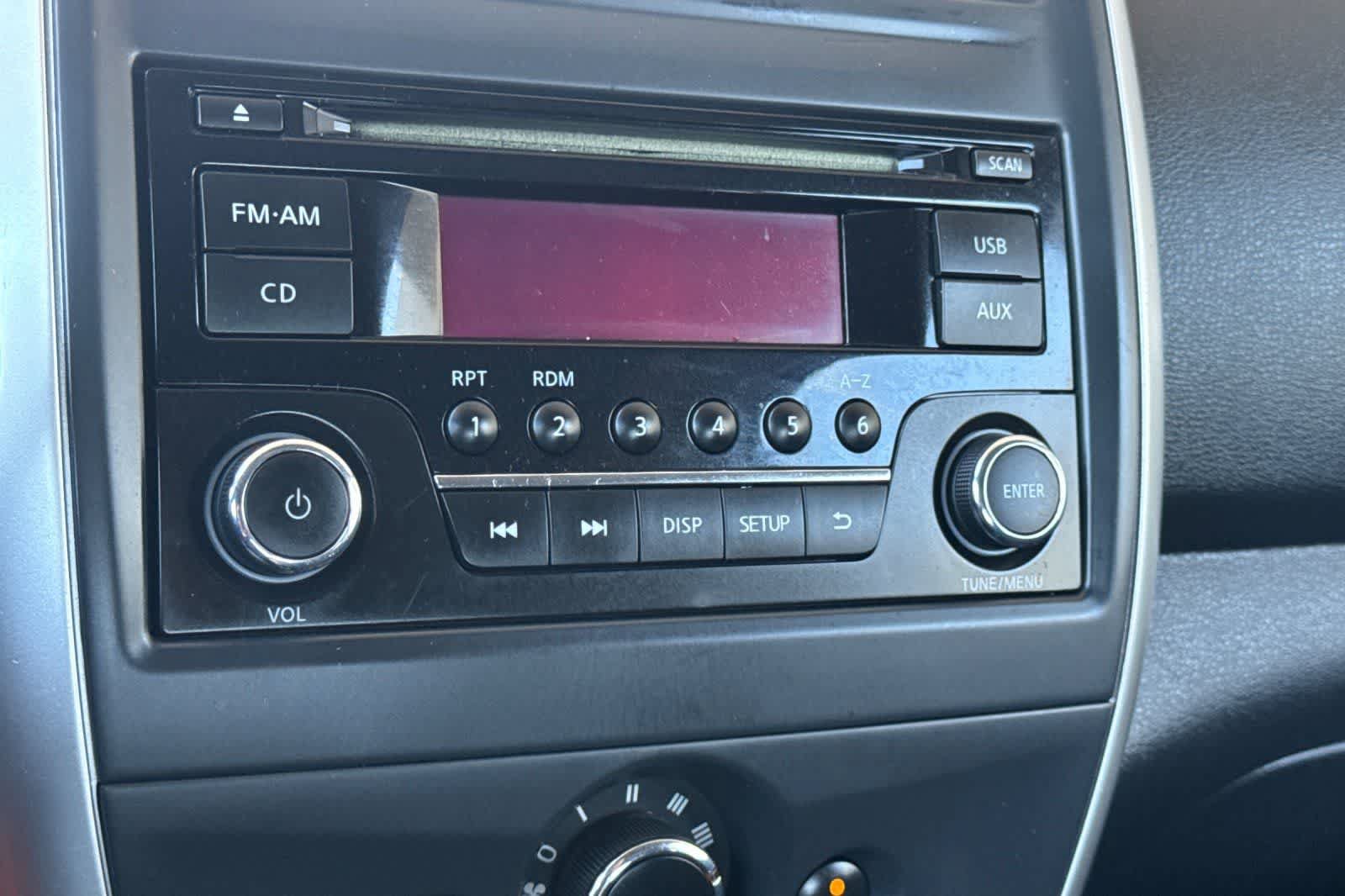 Used 2017 Nissan Versa SV FWD image 18