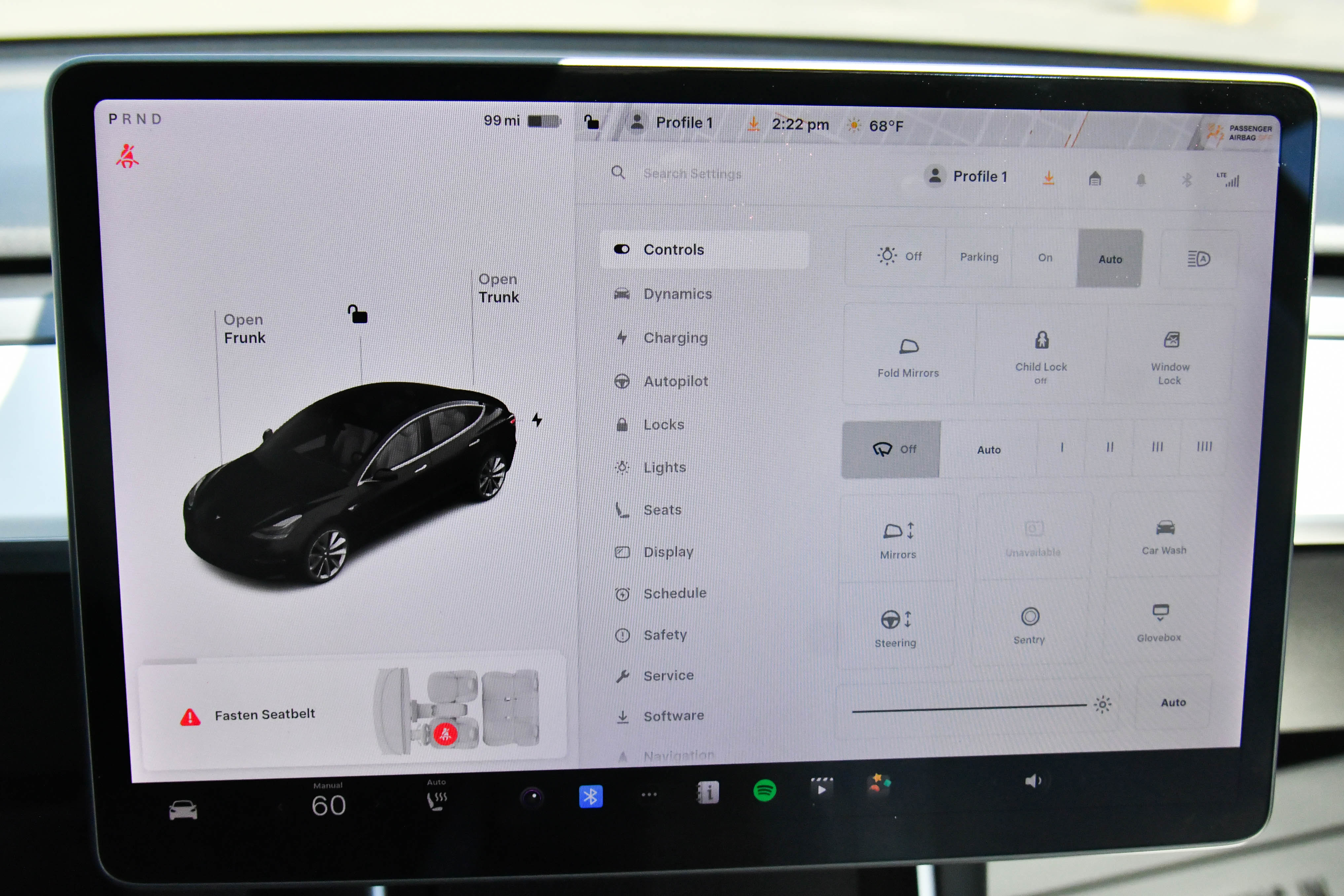Used 2018 Tesla Model 3 Long Range image 25