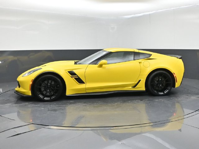 Used 2017 Chevrolet Corvette Grand Sport RWD image 5