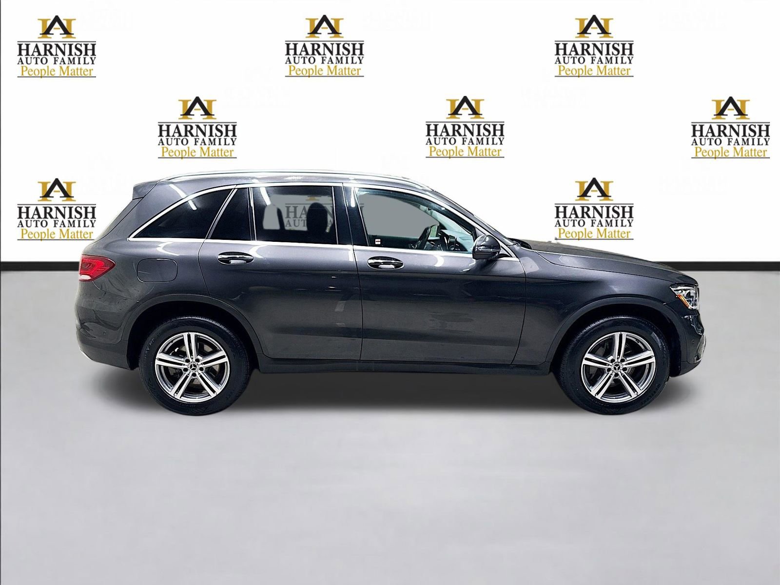 Used 2022 Mercedes-Benz GLC 300 image 4