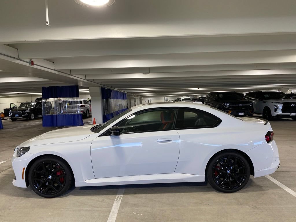 Used 2025 BMW M240i xDrive Coupe w/ Premium Package AWD/4WD image 2