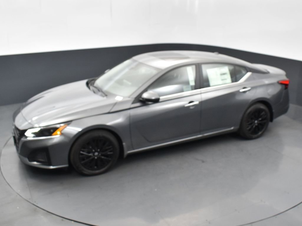 New 2025 Nissan Altima 2.5 SV w/ SV Special Edition Package image 46