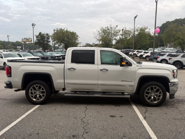 Used 2018 GMC Sierra 1500 SLT w/ SLT Premium Package AWD/4WD image 4