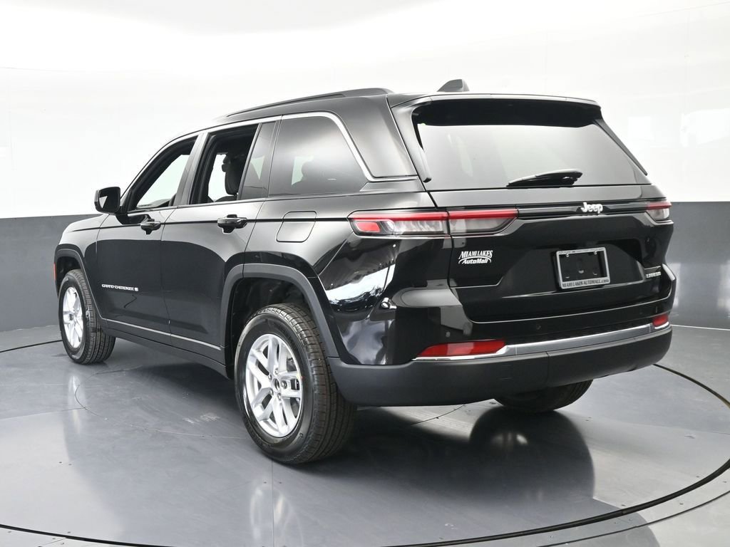 New 2026 Jeep Grand Cherokee Laredo X image 4