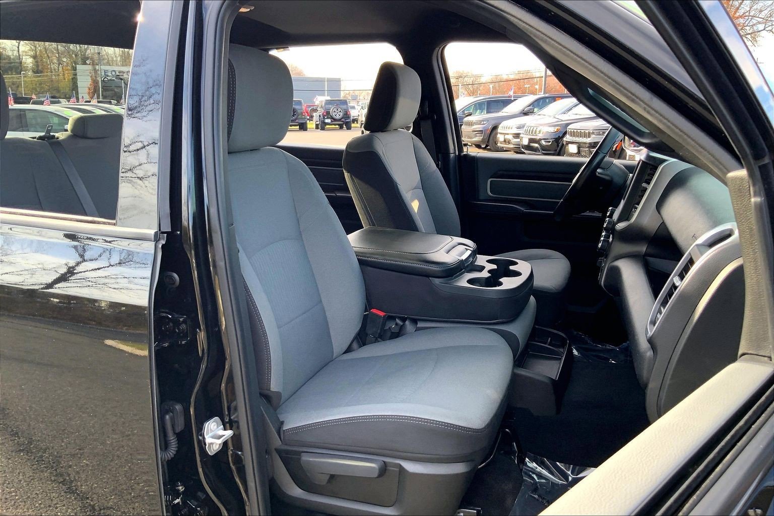 Certified 2022 RAM 2500 Big Horn w/ Snow Chief Group image 7