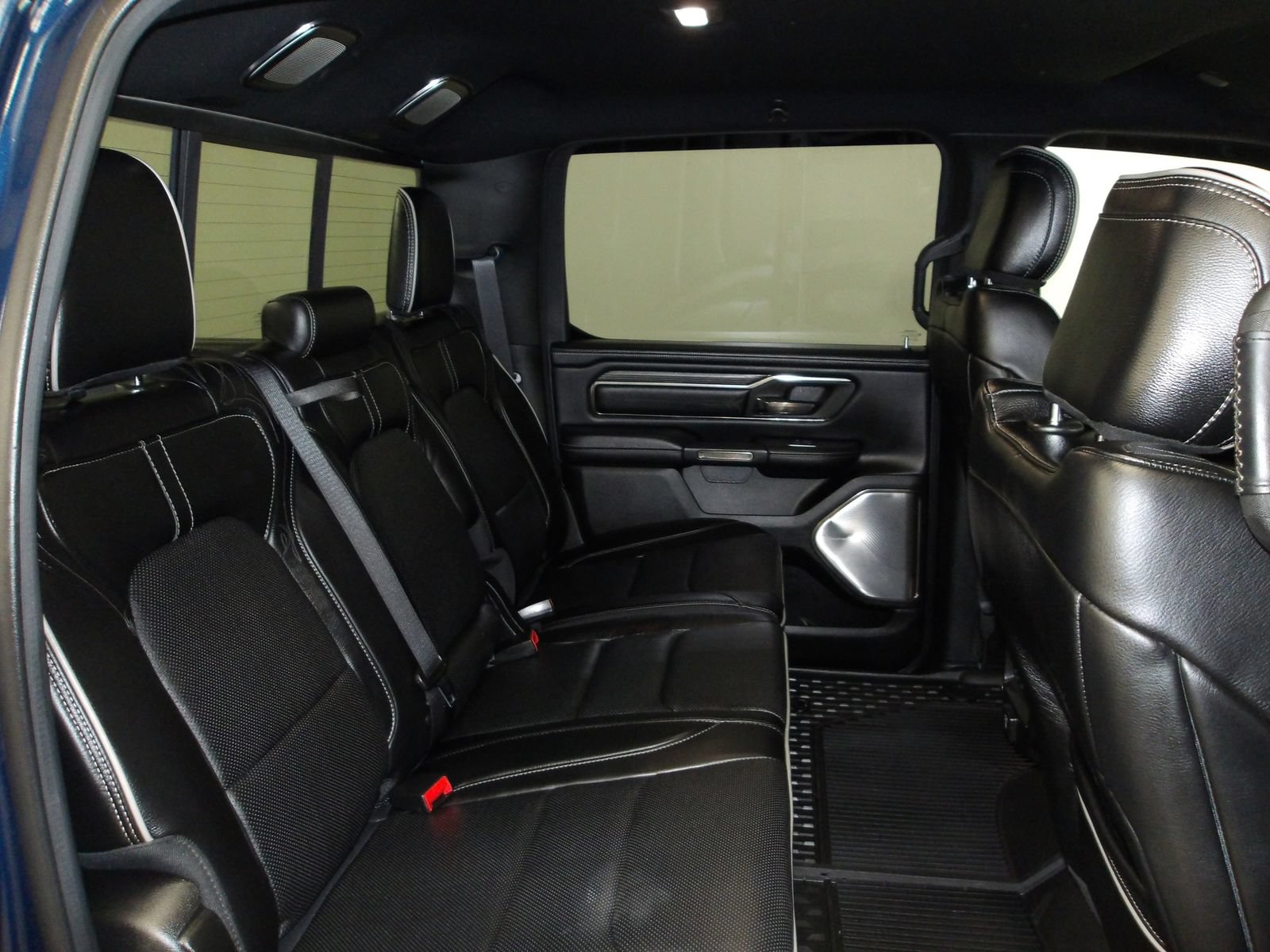 Used 2021 RAM 1500 Limited AWD/4WD image 18