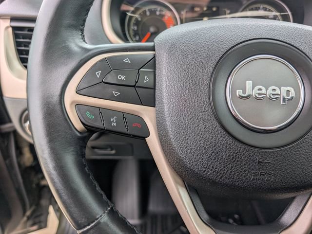 Used 2016 Jeep Cherokee 75th Anniversary FWD image 13