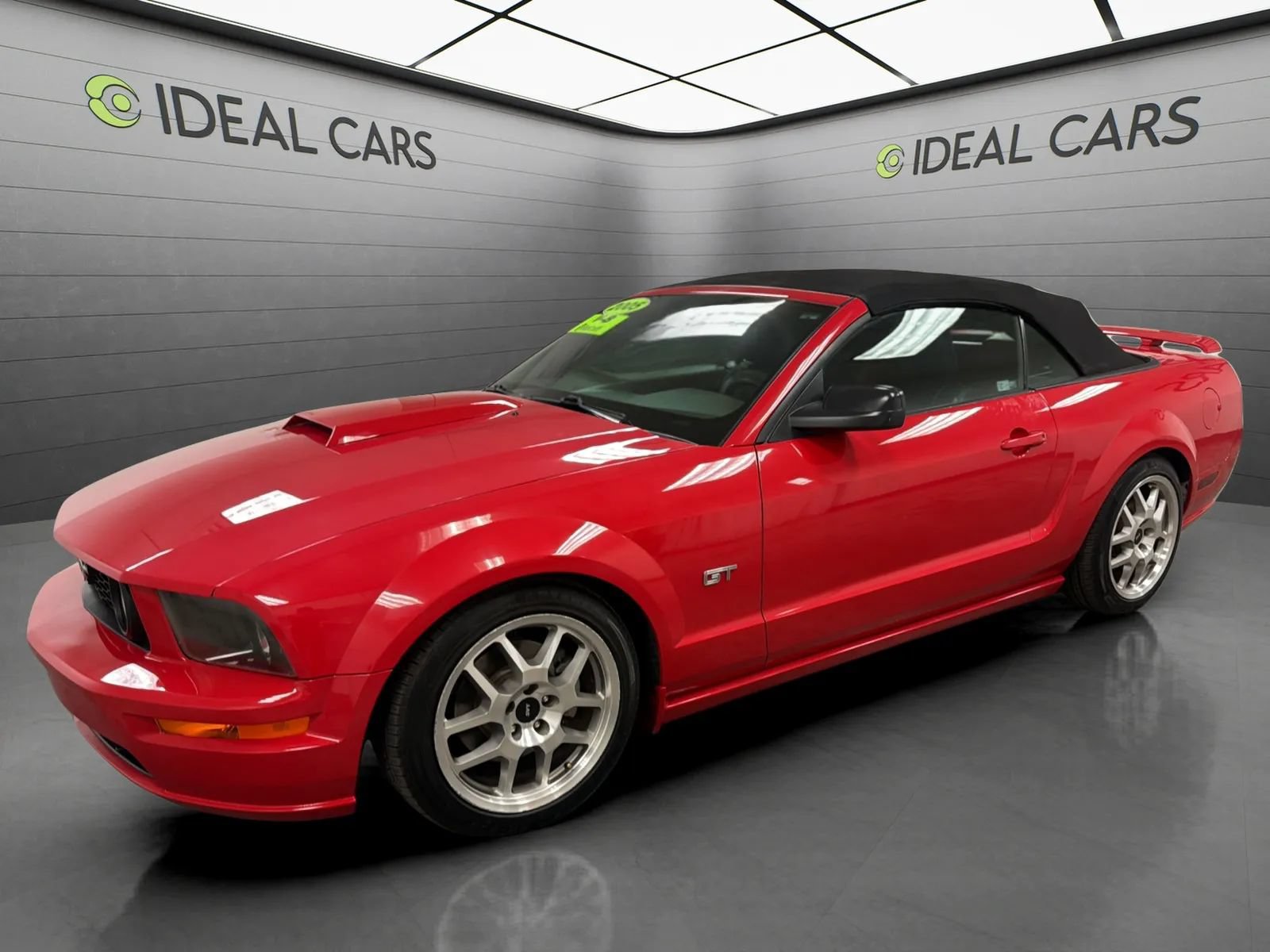 Used 2005 Ford Mustang GT