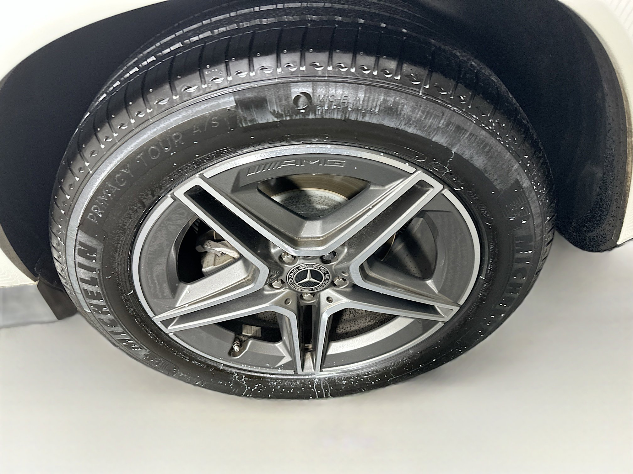 Used 2022 Mercedes-Benz GLE 350 w/ AMG Line Exterior image 11