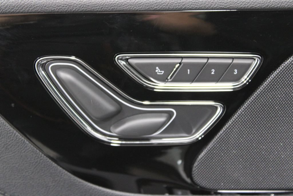 New 2026 Lincoln Aviator 2WD w/ Jet Appearance Package image 20