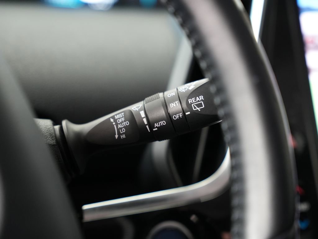 Used 2020 Toyota Prius Limited FWD image 15