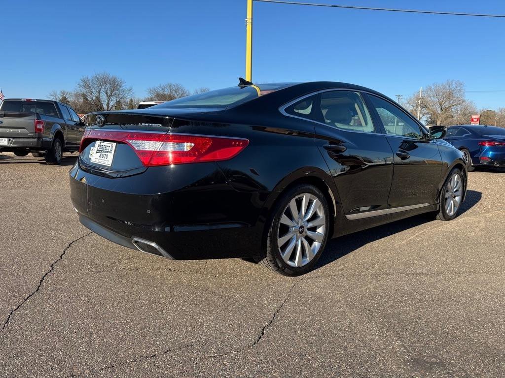 Used 2015 Hyundai Azera Limited FWD image 4