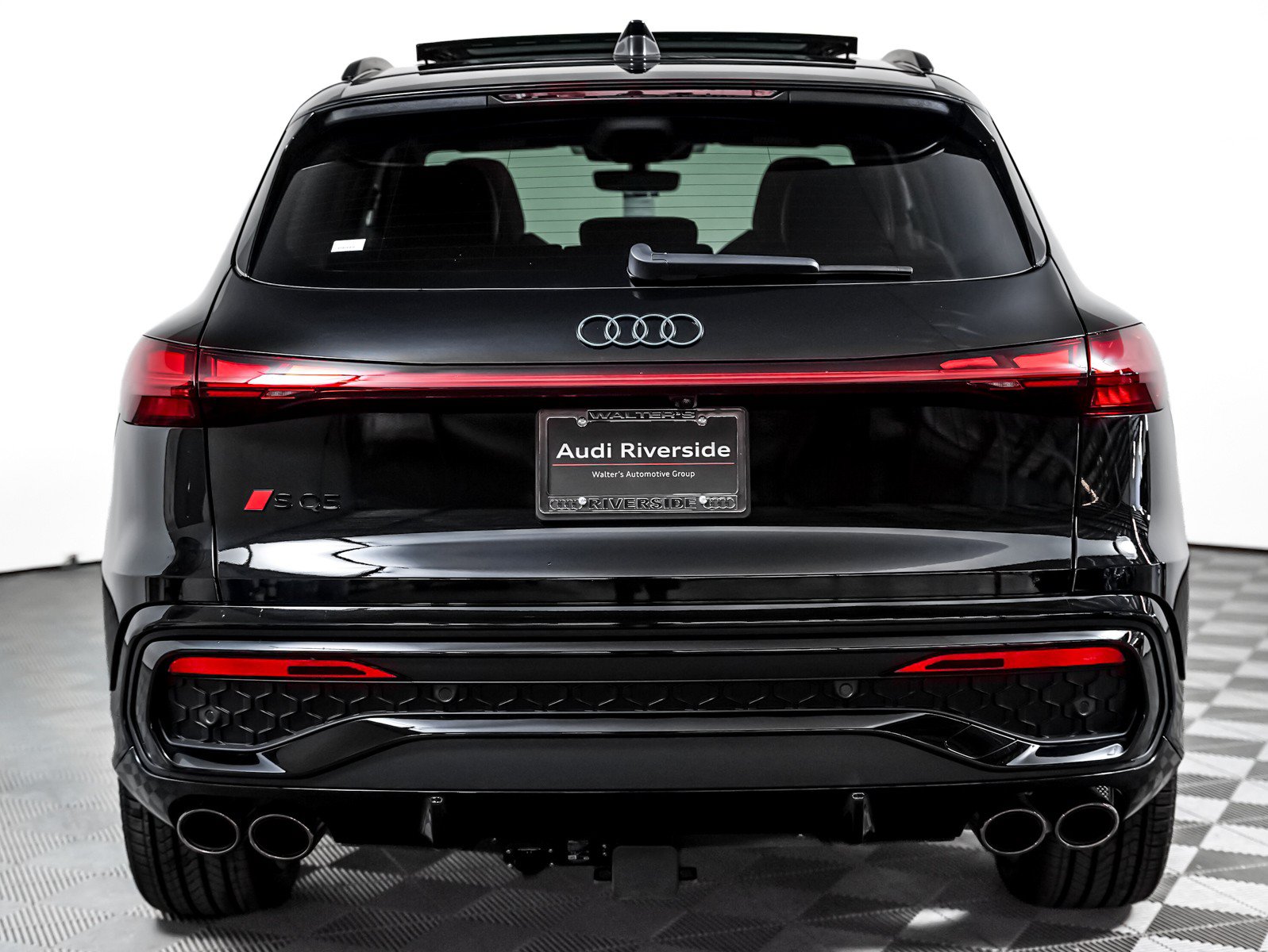 New 2026 Audi SQ5 Prestige AWD/4WD image 9