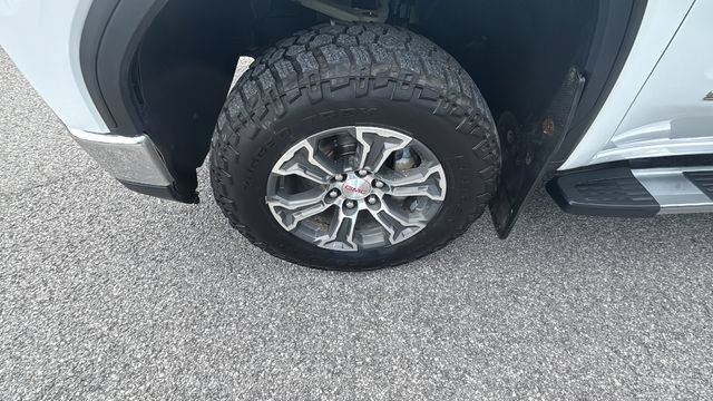 Used 2023 GMC Sierra 1500 SLE w/ X31 Off-Road Package AWD/4WD image 10