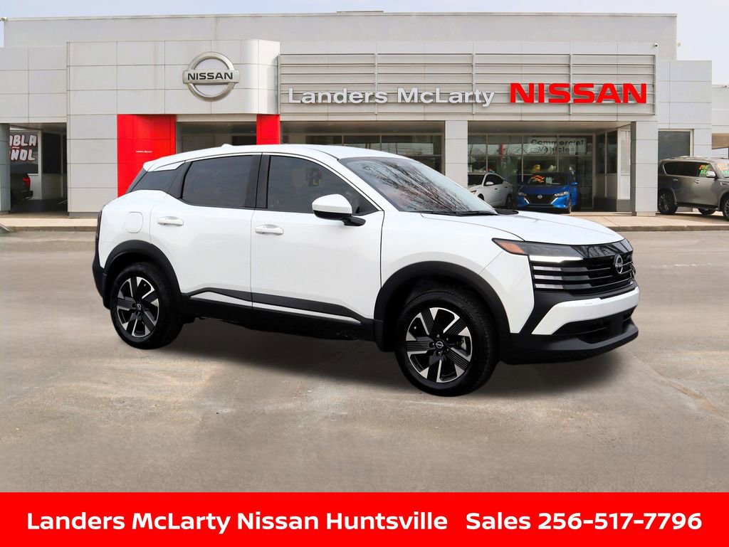 Used 2025 Nissan Kicks SV image 1