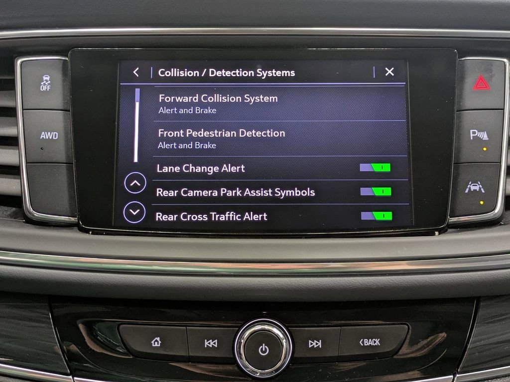 Used 2021 Buick Enclave Premium w/ Sun and Sites Package image 8