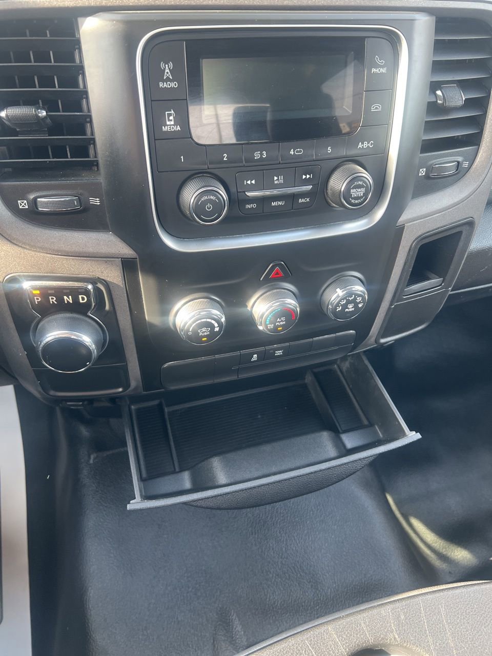 Used 2018 RAM 1500 Tradesman image 22