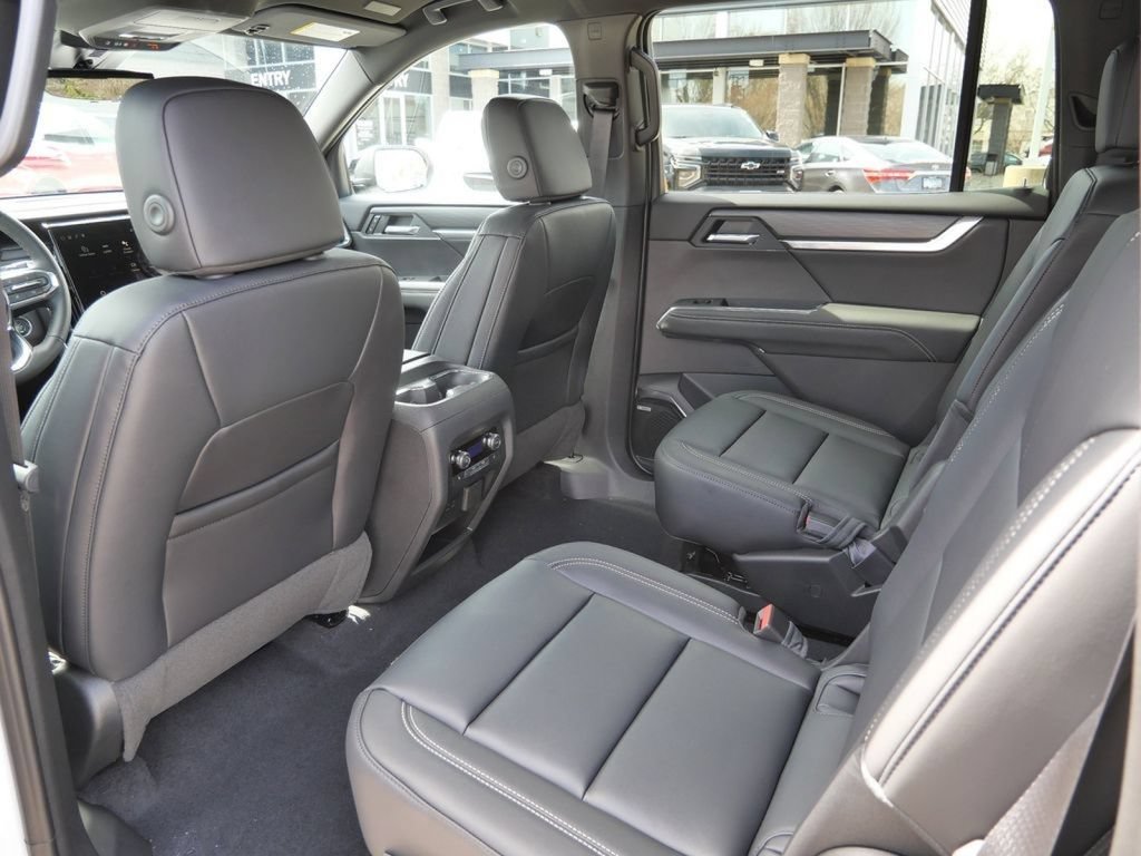 New 2026 GMC Acadia Elevation w/ Black Edition AWD/4WD image 38
