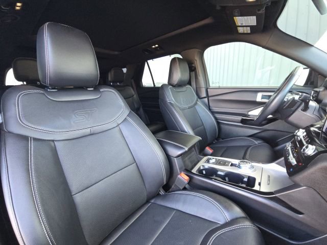 Used 2024 Ford Explorer ST w/ Equipment Group 401A image 22