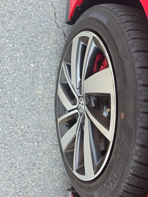 Used 2019 Volkswagen Jetta GLI image 24