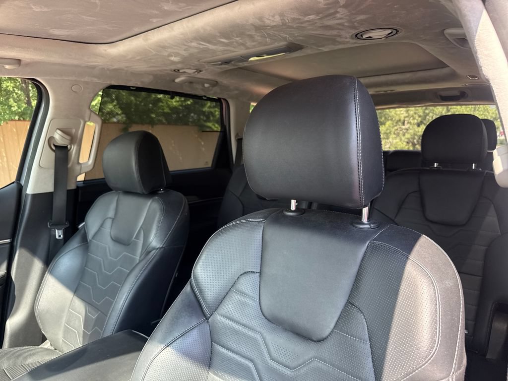 Used 2022 Kia Telluride SX w/ SX Prestige Package AWD/4WD image 12