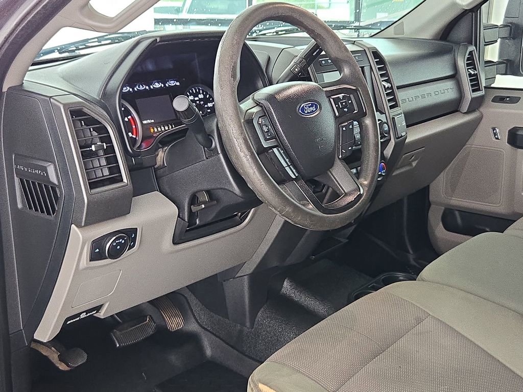 Used 2019 Ford F250 XL w/ STX Appearance Package AWD/4WD image 16