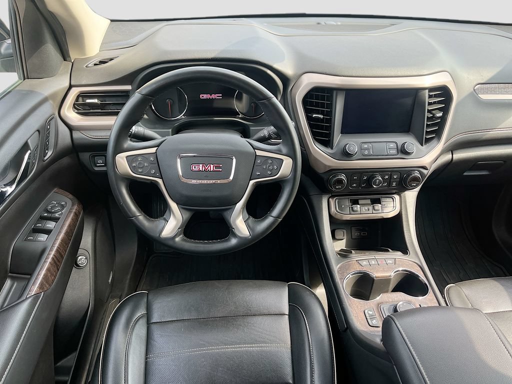 Used 2023 GMC Acadia Denali w/ Black Diamond Edition FWD image 24