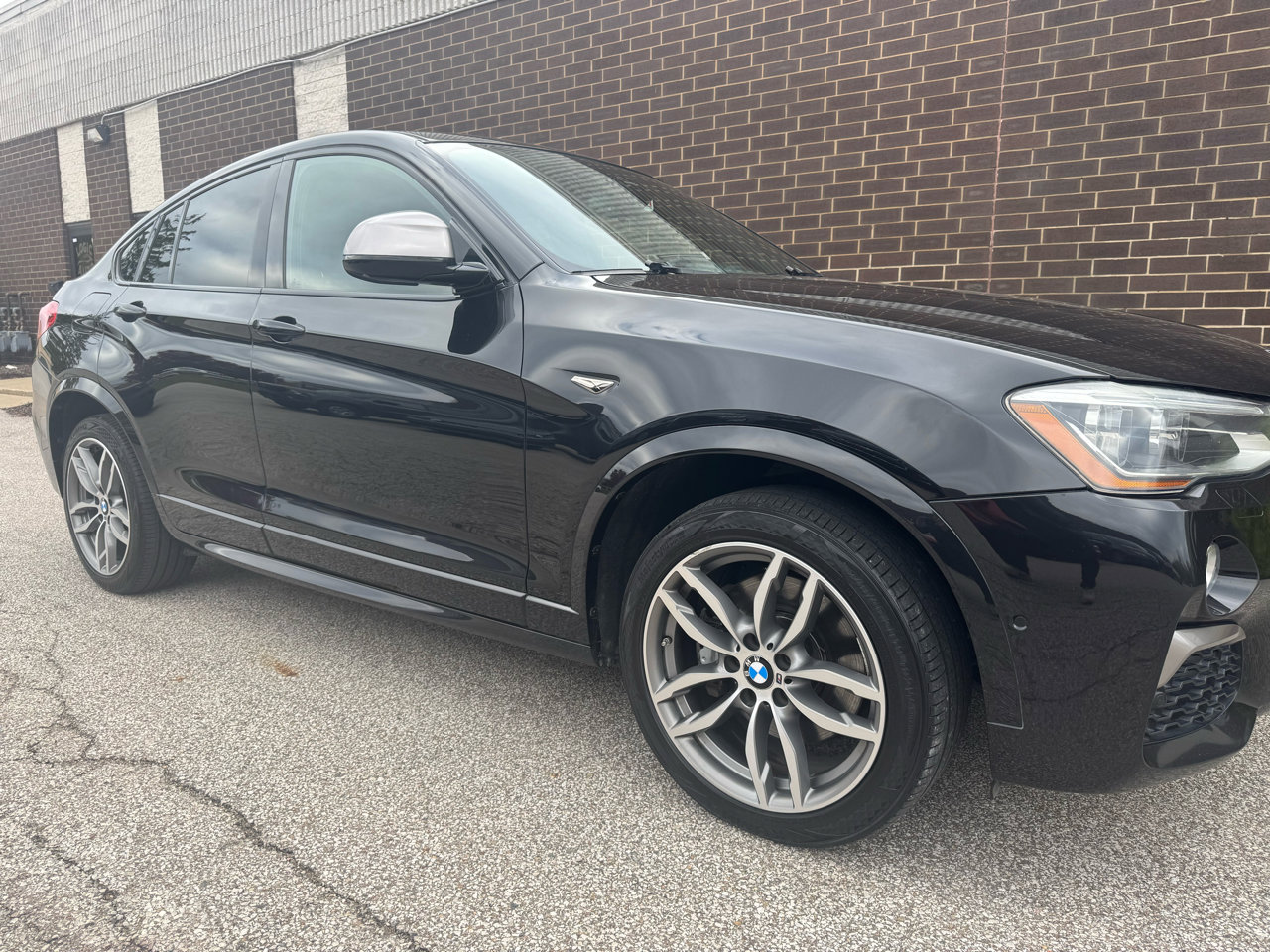 Used 2017 BMW X4 M40i image 30