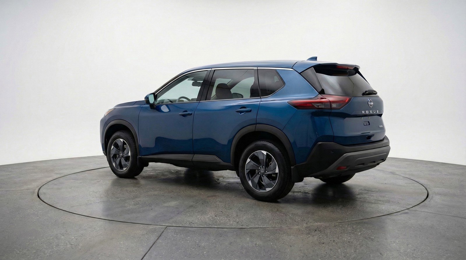 Used 2025 Nissan Rogue SV image 6