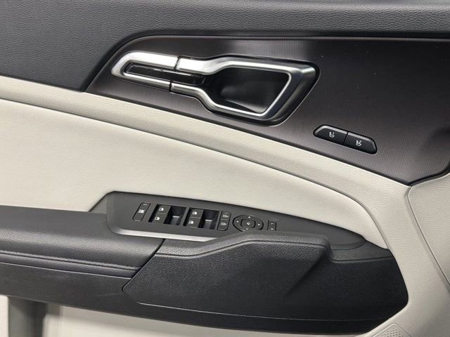 Used 2026 Kia Sportage SX image 29