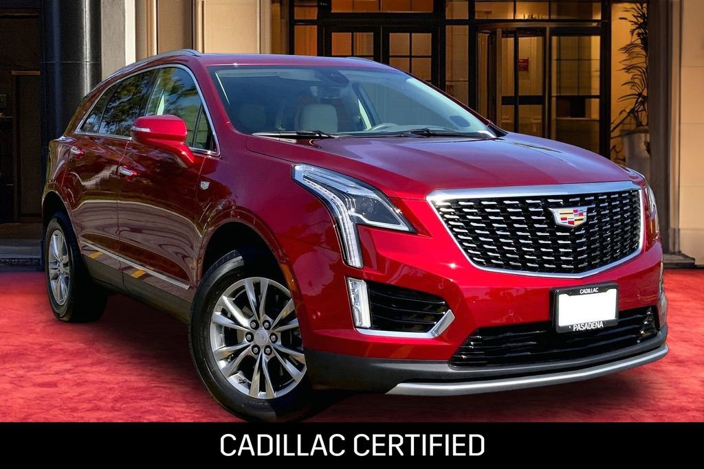 Used 2023 Cadillac XT5 Premium Luxury w/ Technology Package image 2