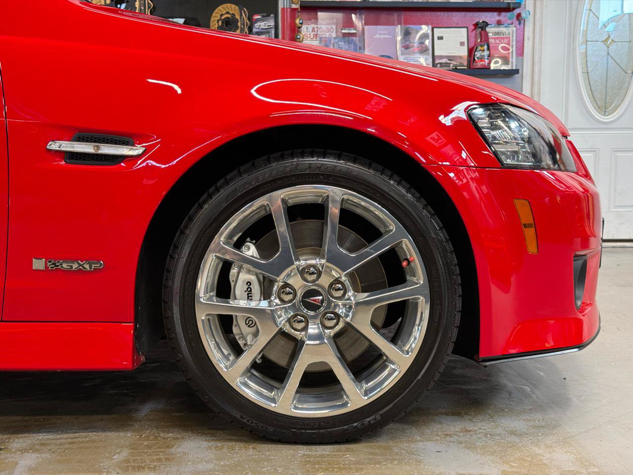 Used 2009 Pontiac G8 GXP RWD image 13