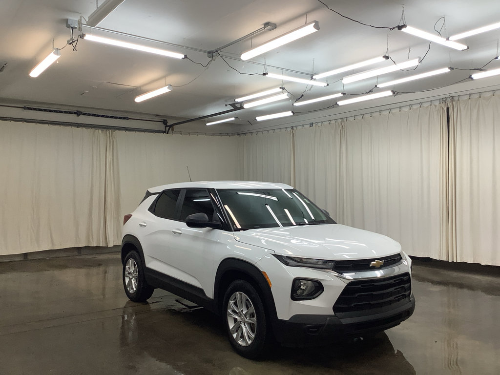 Used 2022 Chevrolet TrailBlazer LS FWD image 4