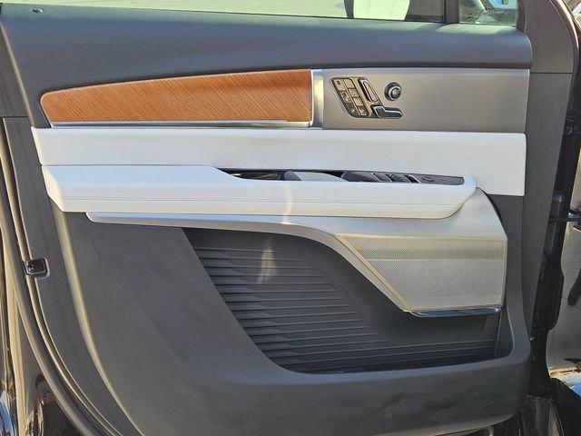 New 2026 Cadillac Vistiq Sport w/ LPO, Floor Liner Package image 23