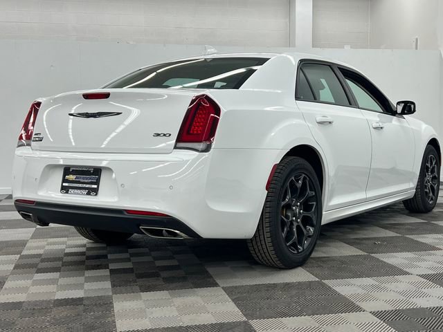 Used 2023 Chrysler 300 Touring L w/ Comfort Group image 29