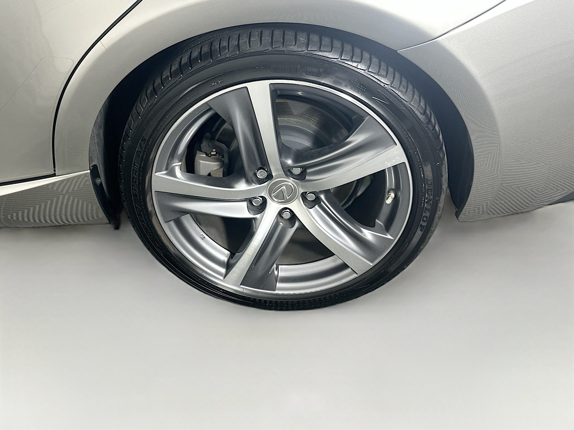 Used 2017 Lexus IS 200t RWD image 11
