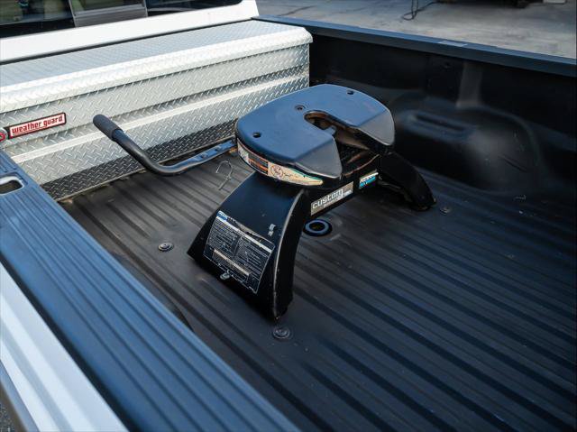 Used 2011 Ford F250 Lariat w/ Lariat Interior Pkg RWD image 31