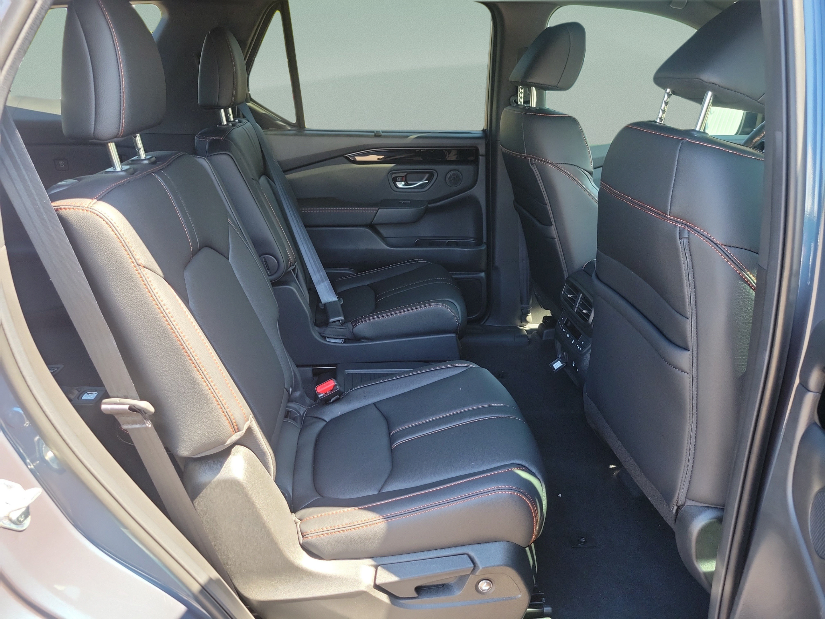 New 2026 Honda Pilot TrailSport image 10