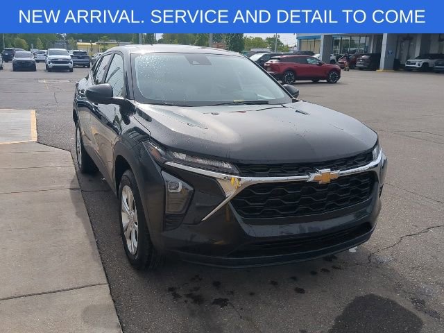Certified 2024 Chevrolet Trax LS FWD image 9