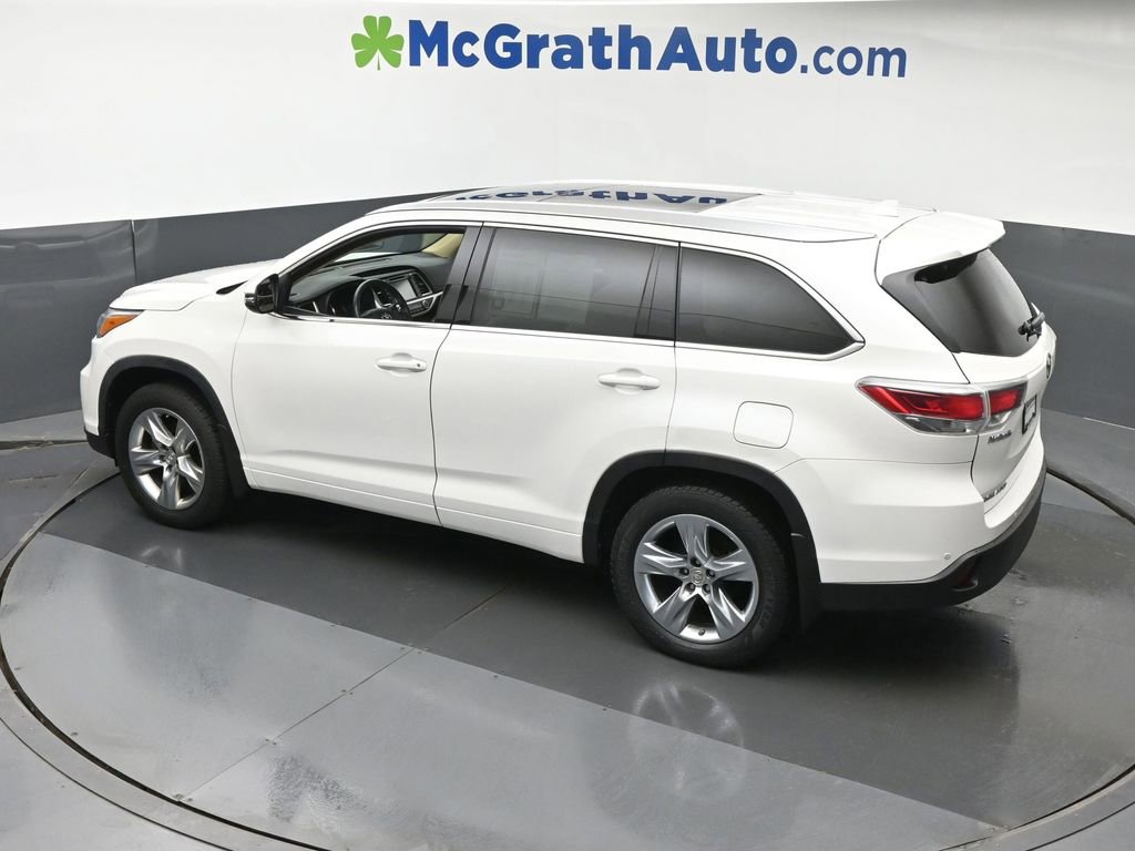 Used 2015 Toyota Highlander Limited Platinum image 21
