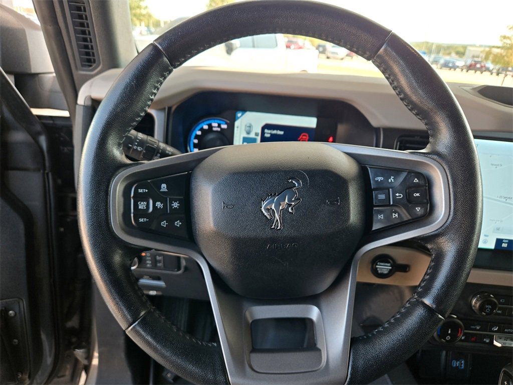 Used 2022 Ford Bronco Wildtrak image 14